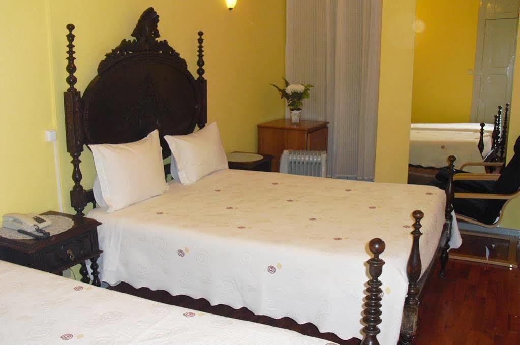 Residencial Sol Da Nave Hotel Porto Bagian luar foto