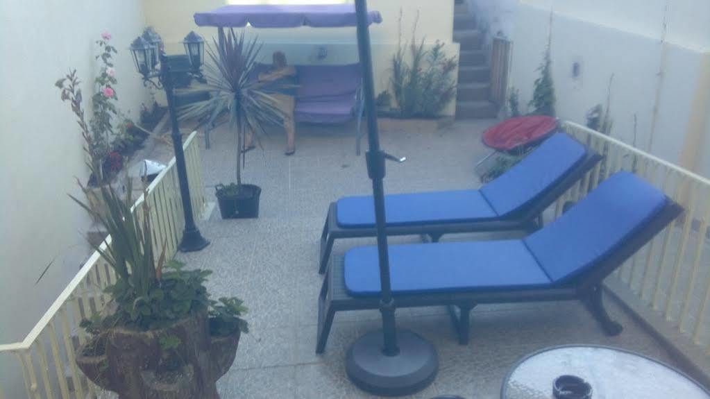 Residencial Sol Da Nave Hotel Porto Bagian luar foto