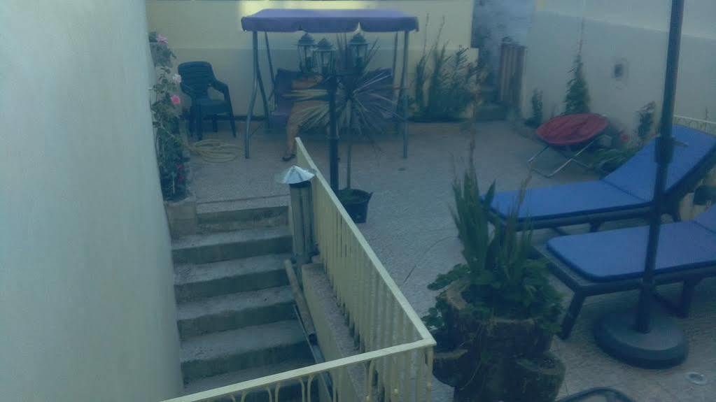 Residencial Sol Da Nave Hotel Porto Bagian luar foto